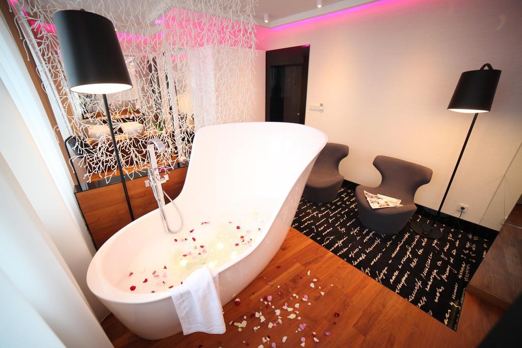 Hotel Martina Znin Room photo